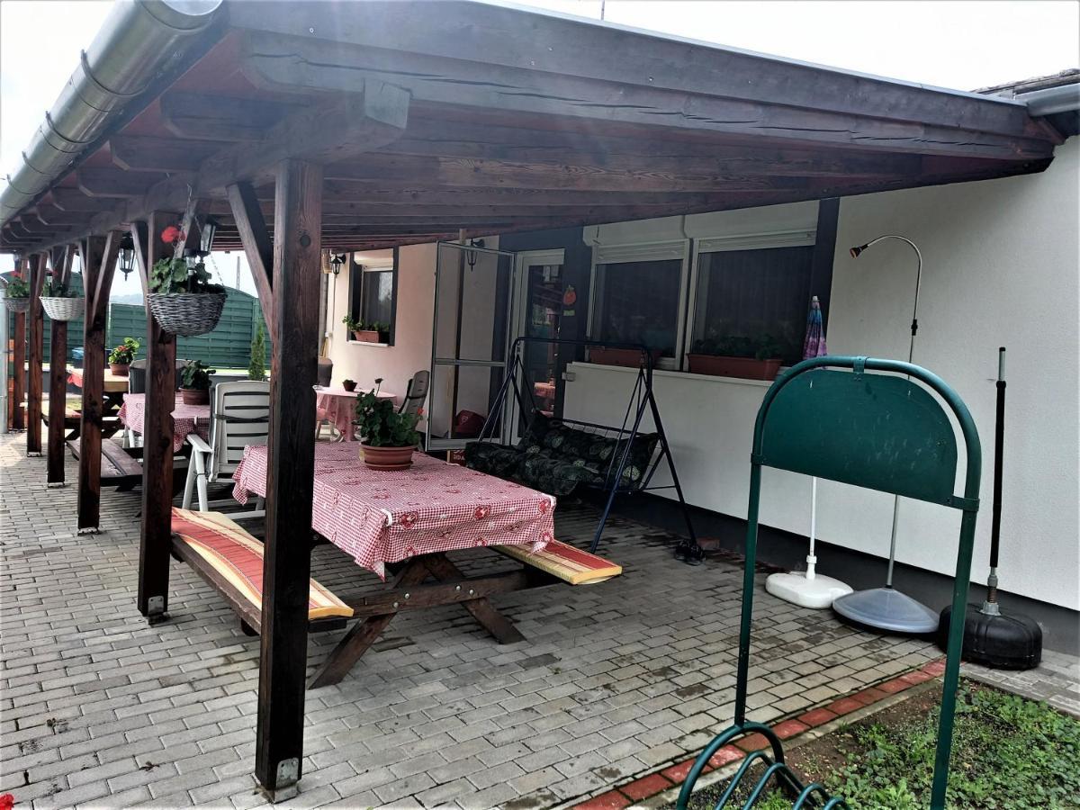 Jucus Vendégház Hotel Zalahalap Exterior foto